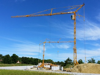 location grue aurillac